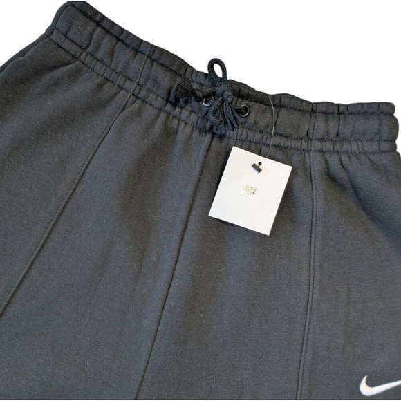 Nike Sportswear Essential NSW Black High Rise Fleece Shorts New Size XS $45 - Picture 6 of 6